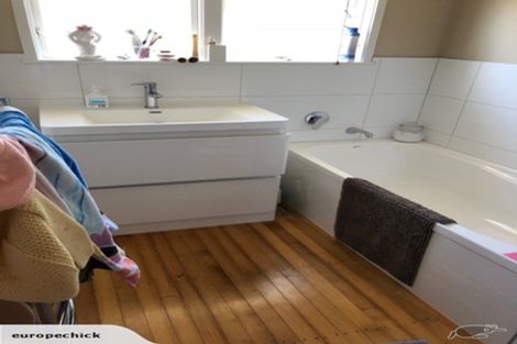 Photo of property in 52 Juniper Road, Sunnynook, Auckland, 0620