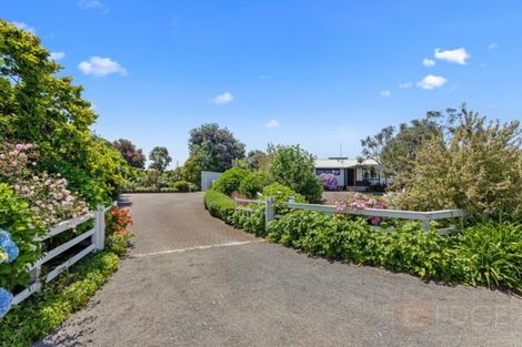 Photo of property in 26 East Bank Road, Thornton, Whakatane, 3193