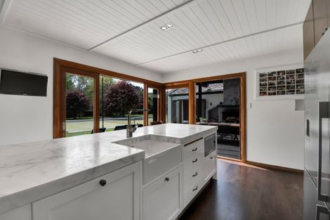 Photo of property in 331a Mangorei Road, Merrilands, New Plymouth, 4312