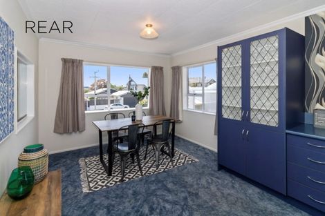 Photo of property in 21 Bulteel Street, New Plymouth, 4310