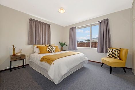 Photo of property in 18 Dunoon Place, Woolston, Christchurch, 8062