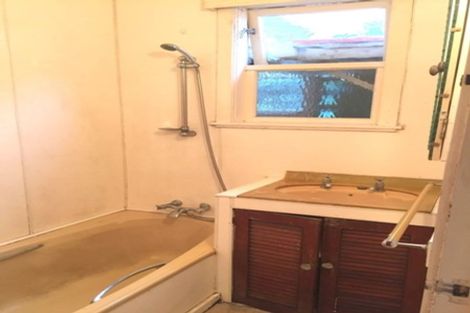 Photo of property in 15 Beagle Avenue, Mount Albert, Auckland, 1025