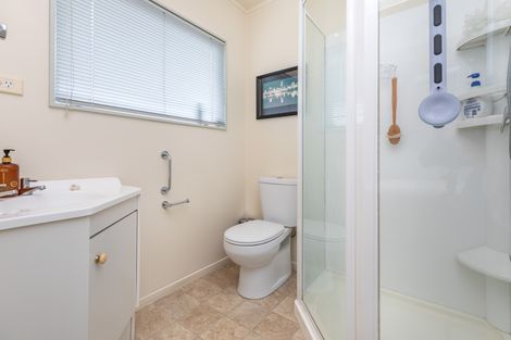 Photo of property in 19 Brookvale Park, Stanmore Bay, Whangaparaoa, 0932