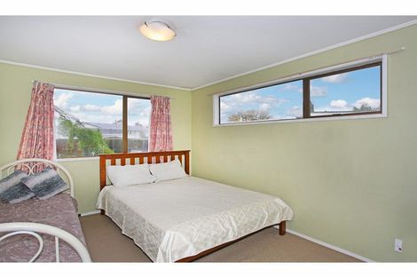 Photo of property in 7 Le Havre Place, Takanini, 2112