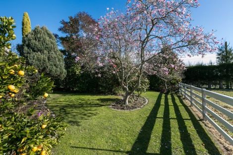 Photo of property in 417 Saint Georges Road, Havelock North, 4130