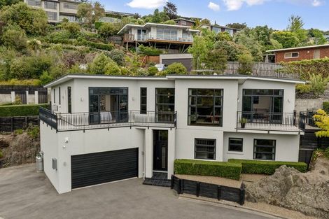 Photo of property in 16 Iles Lane, Cashmere, Christchurch, 8022