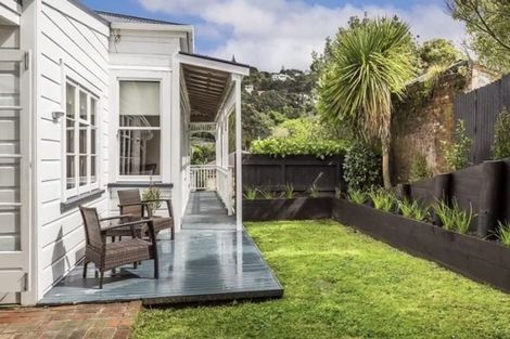 Photo of property in 1/15 Emerson Street, Berhampore, Wellington, 6023