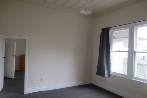 Photo of property in 38 Bryant Street, Takaro, Palmerston North, 4412