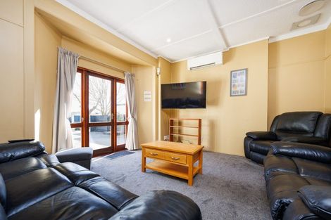 Photo of property in 41 Rangitane Street, Palmerston North, 4414