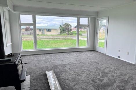 Photo of property in 28 Pitt Street, Pahiatua, 4910