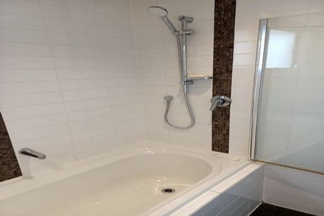 Photo of property in 11 Wilkinson Way, Browns Bay, Auckland, 0630