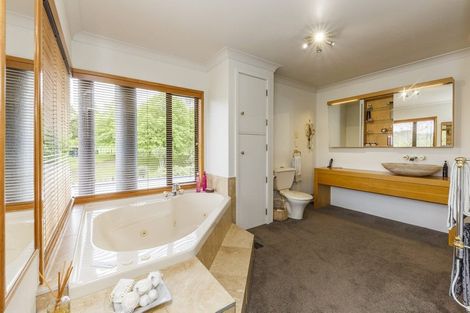 Photo of property in 169 Moonshine Valley Road, Aokautere, Palmerston North, 4471