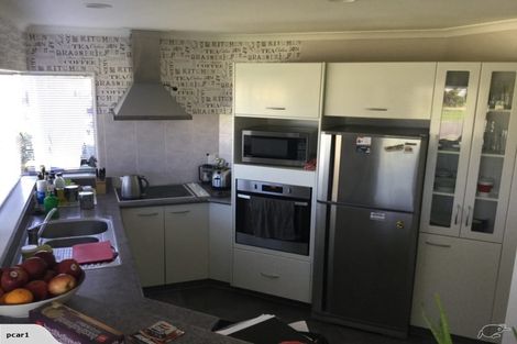 Photo of property in 19 Kensington Drive, Taradale, Napier, 4112