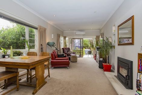 Photo of property in 174 Weston Road, St Albans, Christchurch, 8052