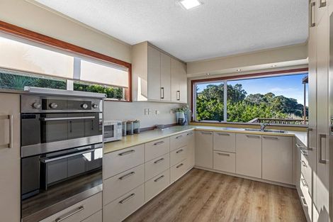 Photo of property in 29 Oban Road, Browns Bay, Auckland, 0630