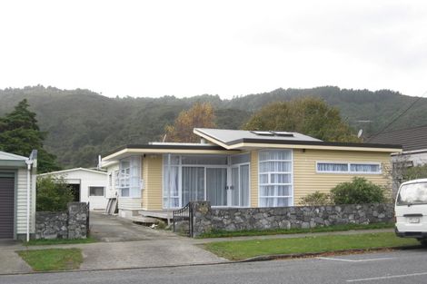 Photo of property in 79 Glen Road, Stokes Valley, Lower Hutt, 5019