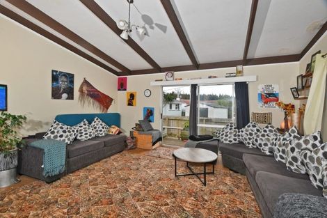 Photo of property in 10 Pompallier Place, Otangarei, Whangarei, 0112