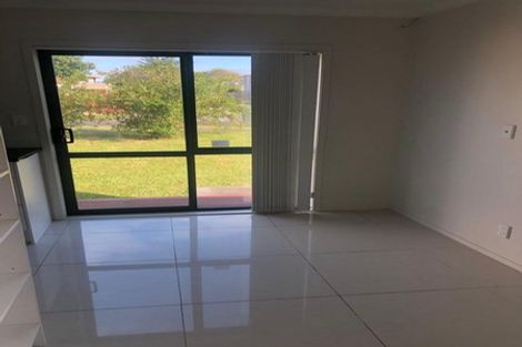 Photo of property in 3 Riverina Avenue, Pakuranga, Auckland, 2010