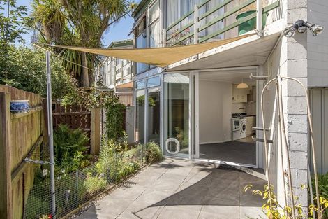 Photo of property in 3/13 Forbes Street, Sydenham, Christchurch, 8023