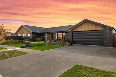 Photo of property in 60 Katrine Drive, Burwood, Christchurch, 8083