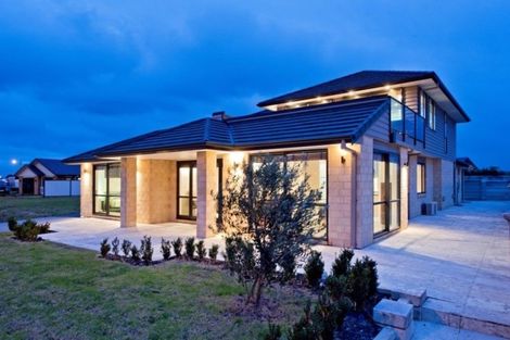 Photo of property in 38 Key West Drive, One Tree Point, 0118