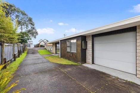 Photo of property in 124a Karewa Parade, Papamoa Beach, Papamoa, 3118