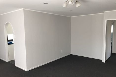 Photo of property in 23 Addison Drive, Glendene, Auckland, 0602