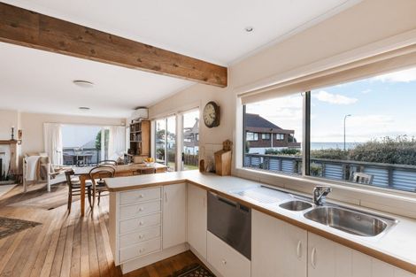 Photo of property in 5 Muricata Avenue, Mount Maunganui, 3116