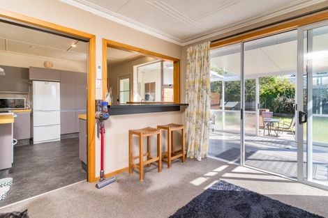 Photo of property in 18 Bernard Street, Kenmure, Dunedin, 9011