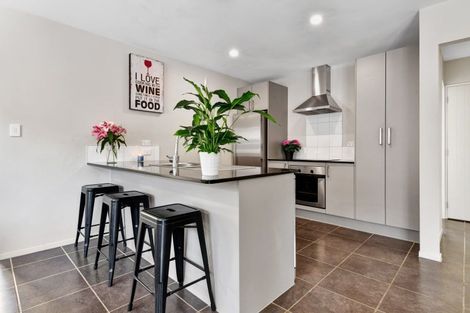 Photo of property in 17 The Rise, Gulf Harbour, Whangaparaoa, 0930