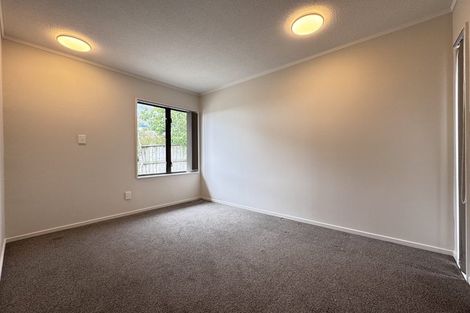 Photo of property in 16 Greenstone Place, Clover Park, Auckland, 2019