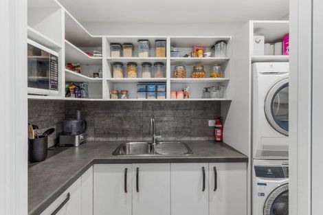 Photo of property in 32 Wakatu Avenue, Moncks Bay, Christchurch, 8081