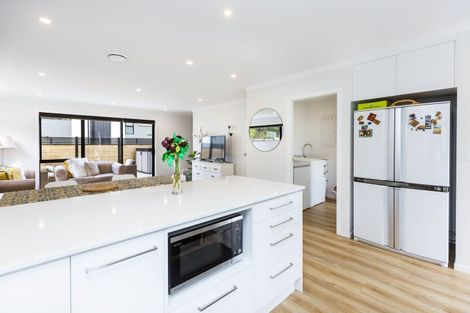 Photo of property in 1 Doug Jensen Street, Wallaceville, Upper Hutt, 5018