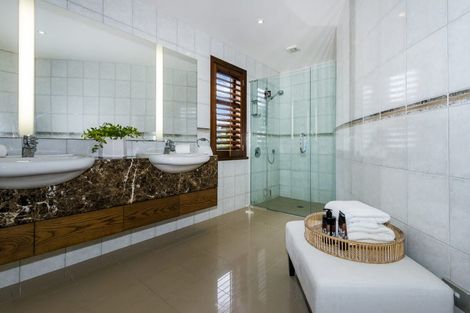 Photo of property in 3a Holiday Road, Milford, Auckland, 0620