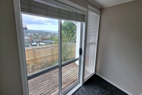 Photo of property in 124 Browns Bay Road, Rothesay Bay, Auckland, 0630