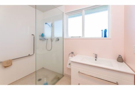 Photo of property in 174 Bower Avenue, New Brighton, Christchurch, 8083