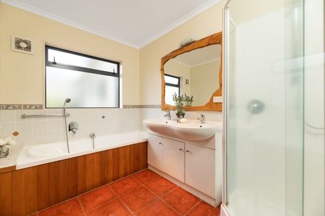 Photo of property in 40a Golf Road, Mount Maunganui, 3116