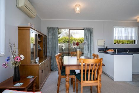 Photo of property in 60a Moore Street, Leamington, Cambridge, 3432