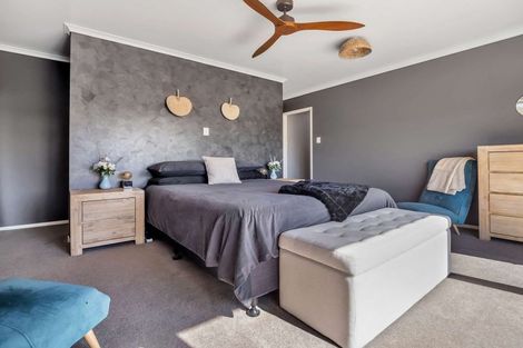 Photo of property in 3 Moloney Terrace, Pukekohe, 2120