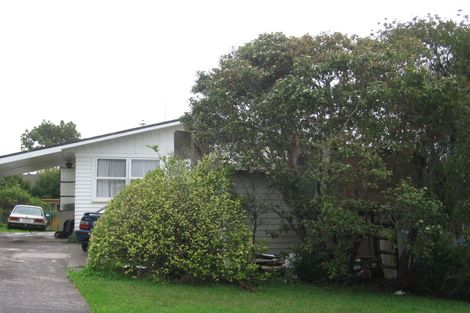 Photo of property in 3 Sunvue Road, Glen Eden, Auckland, 0602