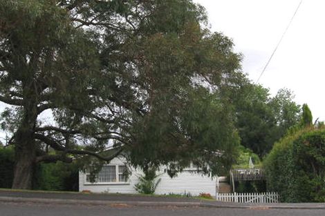 Photo of property in 6 Lynn Road, Bayview, Auckland, 0629