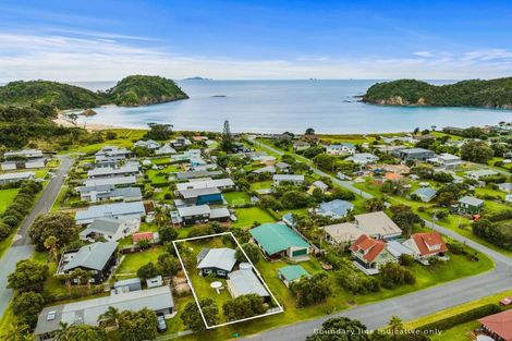 Photo of property in 8 Ringer Avenue, Matapouri, Whangarei, 0173