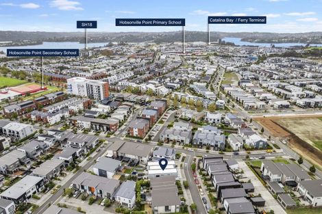 Photo of property in 5 Walter Merton Road, Hobsonville, Auckland, 0616