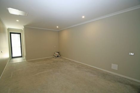 Photo of property in 21a Awanui Street, Merrilands, New Plymouth, 4312
