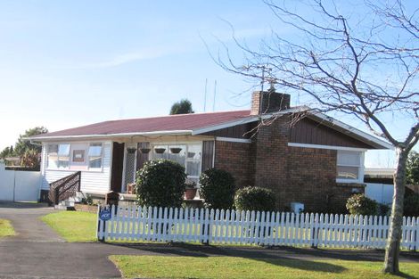 Photo of property in 62 Garden Heights Avenue, Glenview, Hamilton, 3206