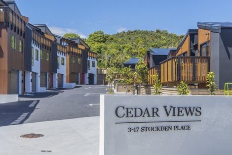 Photo of property in 5 Stockden Place, Karori, Wellington, 6012