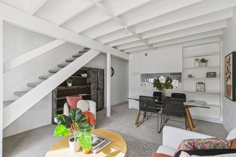 Photo of property in Paddington Apartments, 10/15 Mckinley Crescent, Brooklyn, Wellington, 6021