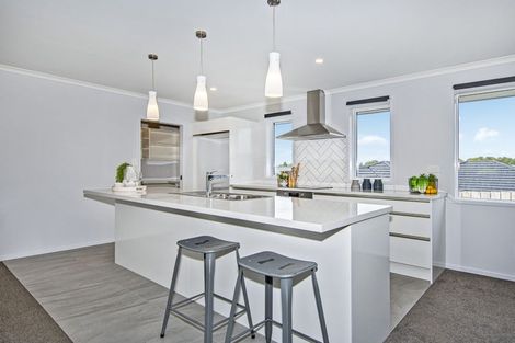 Photo of property in 33 Wairau Drive, Tikipunga, Whangarei, 0112