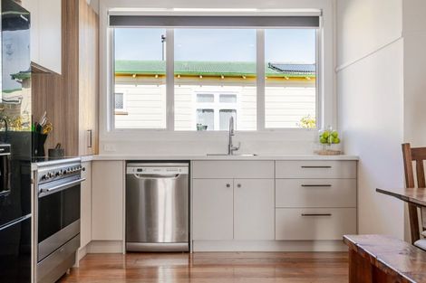 Photo of property in 10 Huxley Street, Pahiatua, 4910