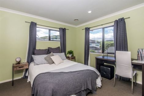 Photo of property in 4 Saint Lucia Place, Grenada Village, Wellington, 6037